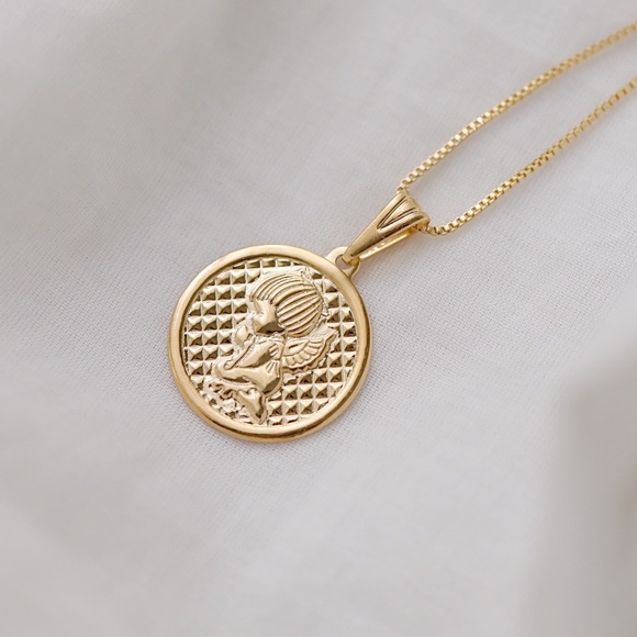 Angel Necklace | 18k Gold Filled - Picture 2 of 7